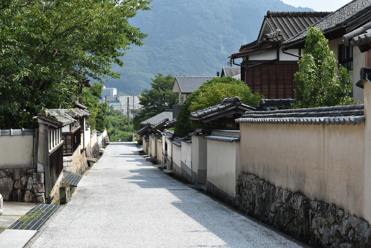 日本刀史上重要な国宝「太刀 銘 貞次」とは